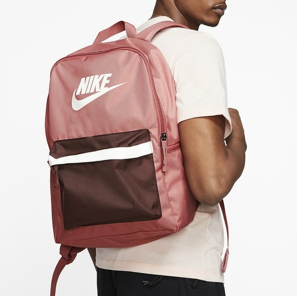 2 FOR 85 Nike Backpack 15in Laptop Compartment - Picture 6 of 12